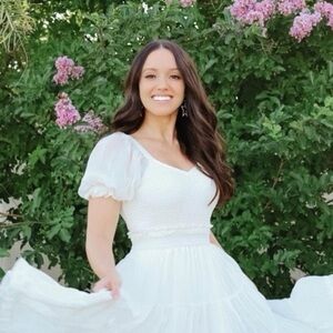 Rachel Parcell ivory chiffon skirt